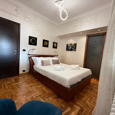 Luxury Av Roma